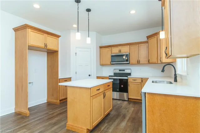 $415,000 | 1010 St Charles Way, Walnut Cove, NC 27052