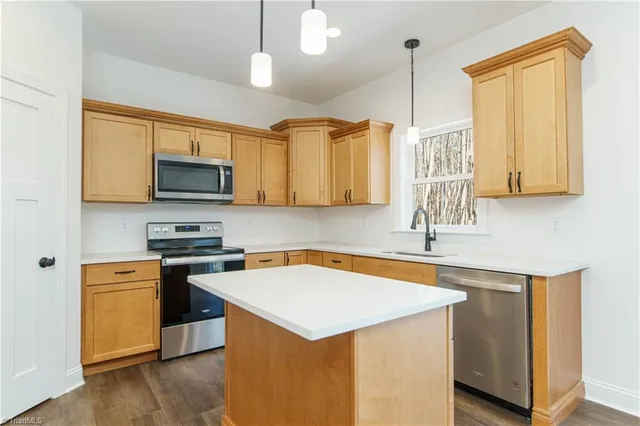 $415,000 | 1010 St Charles Way, Walnut Cove, NC 27052