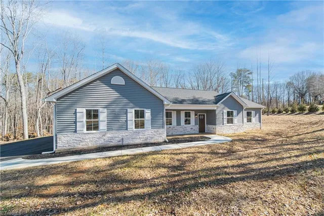 $415,000 | 1010 St Charles Way, Walnut Cove, NC 27052
