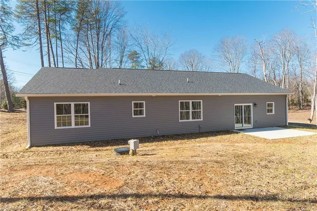 $415,000 | 1010 St Charles Way, Walnut Cove, NC 27052