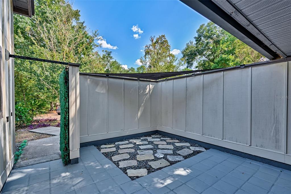 5422 Southwest 4th Place Gainesville, FL 32607 - Photo 5 of 29