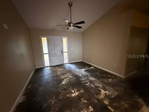 $170,000 | 701 Madison Street, Tavares, FL 32778