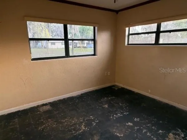 $170,000 | 701 Madison Street, Tavares, FL 32778