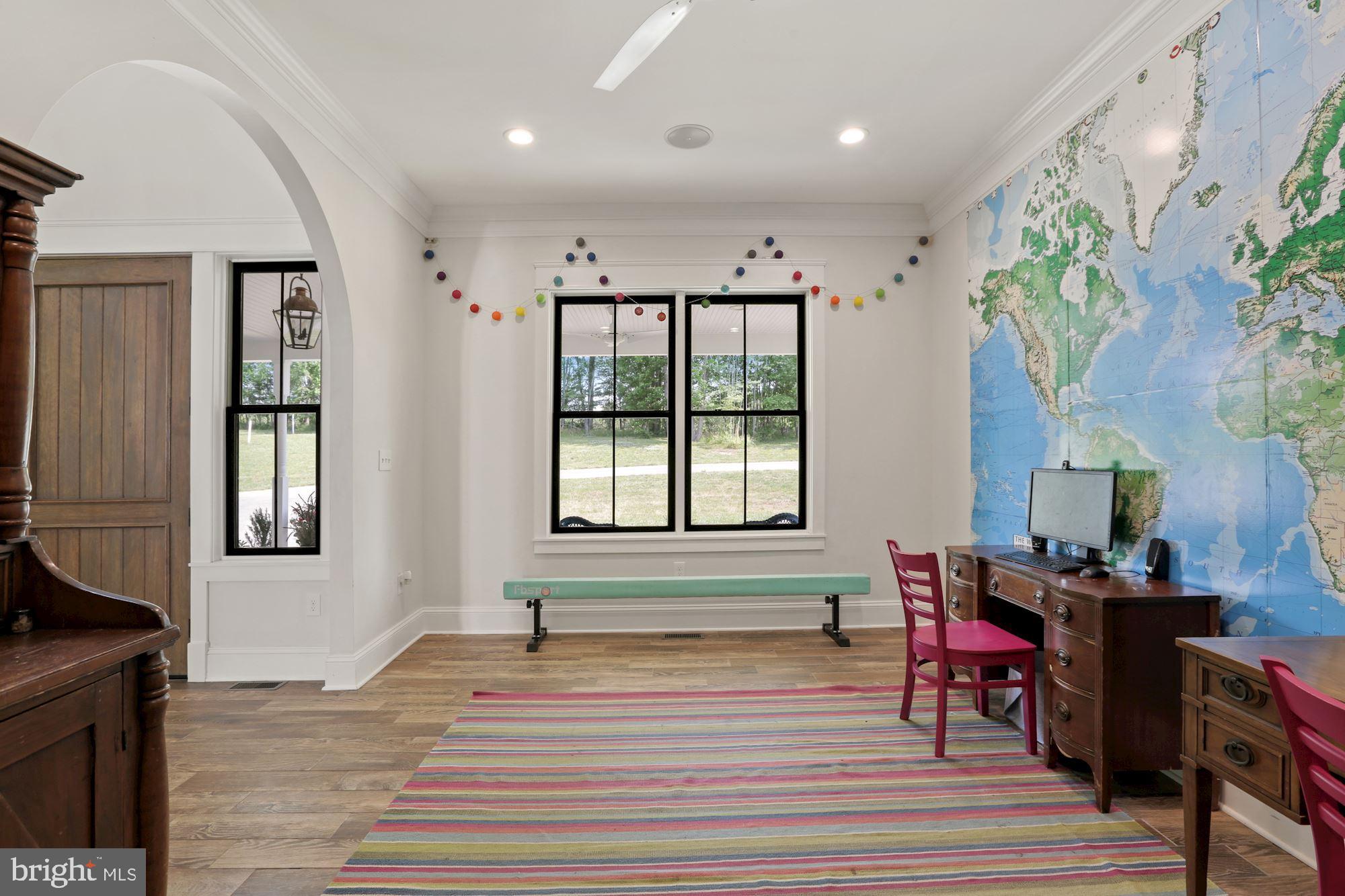 913 Governor Bridge Road Davidsonville, MD 21035 - Photo 17 of 118 Play room/Living Room/Office