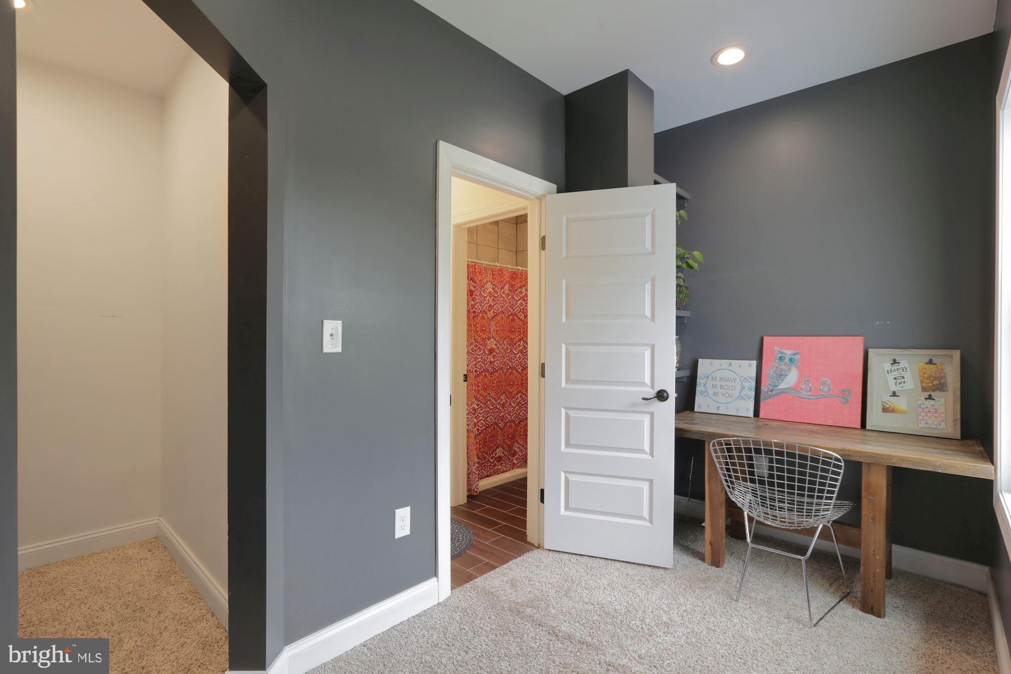 913 Governor Bridge Road Davidsonville, MD 21035 - Photo 61 of 118 Upper Level Bedroom 4 Study
