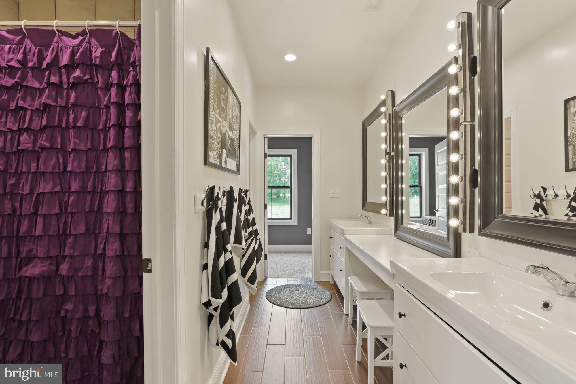 913 Governor Bridge Road Davidsonville, MD 21035 - Photo 63 of 118 Jack and Jill Bath with Dual Showers/Vanities