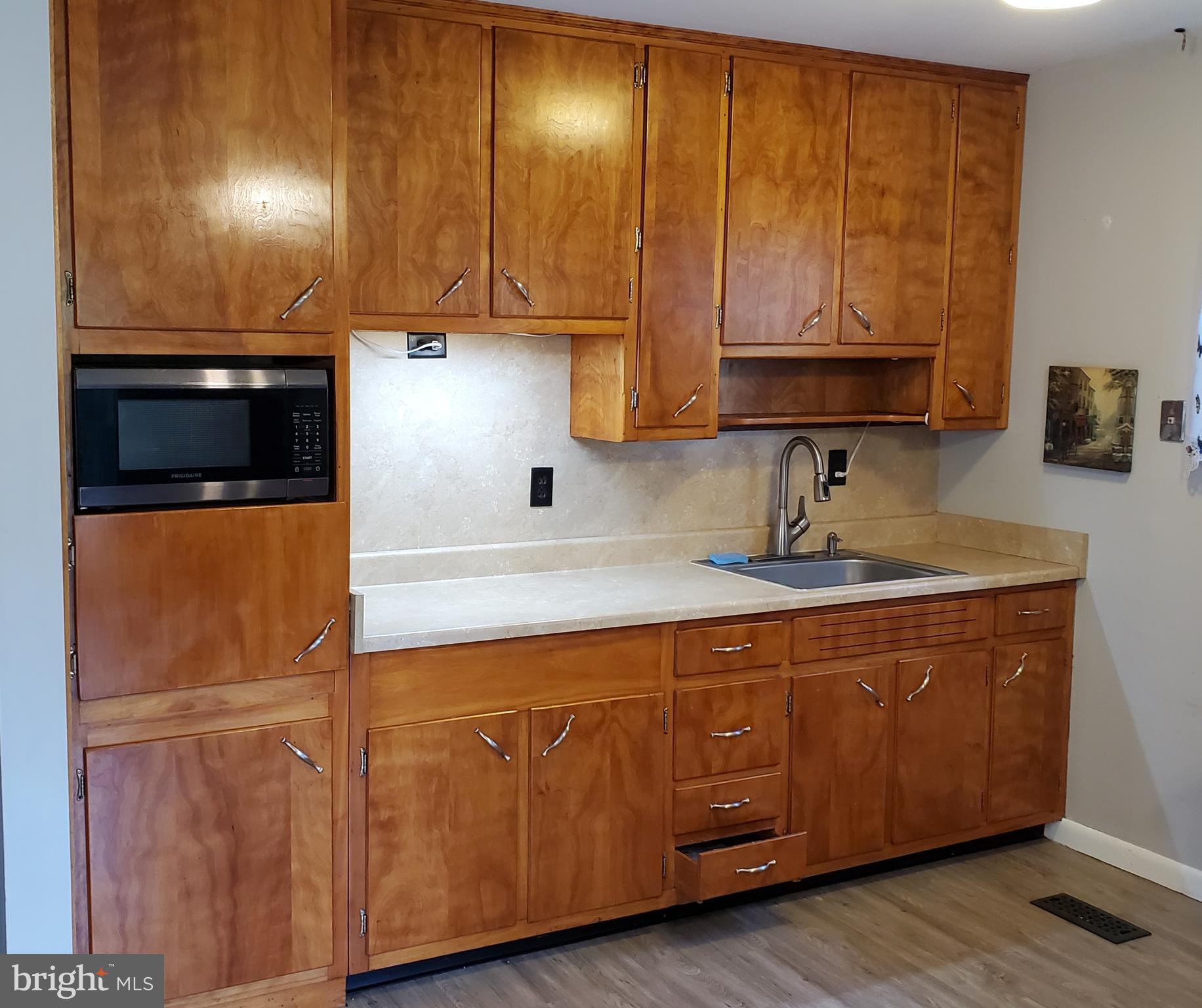 559 Erial Road Sicklerville, NJ 08081 - Photo 11 of 43 Kitchen