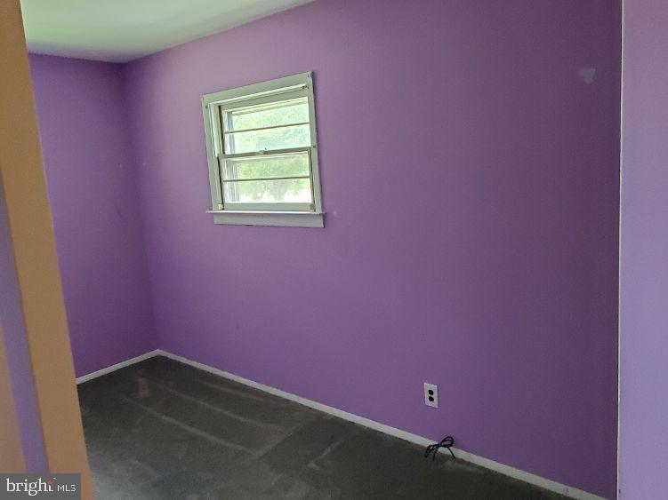 559 Erial Road Sicklerville, NJ 08081 - Photo 24 of 43 Bedroom 2