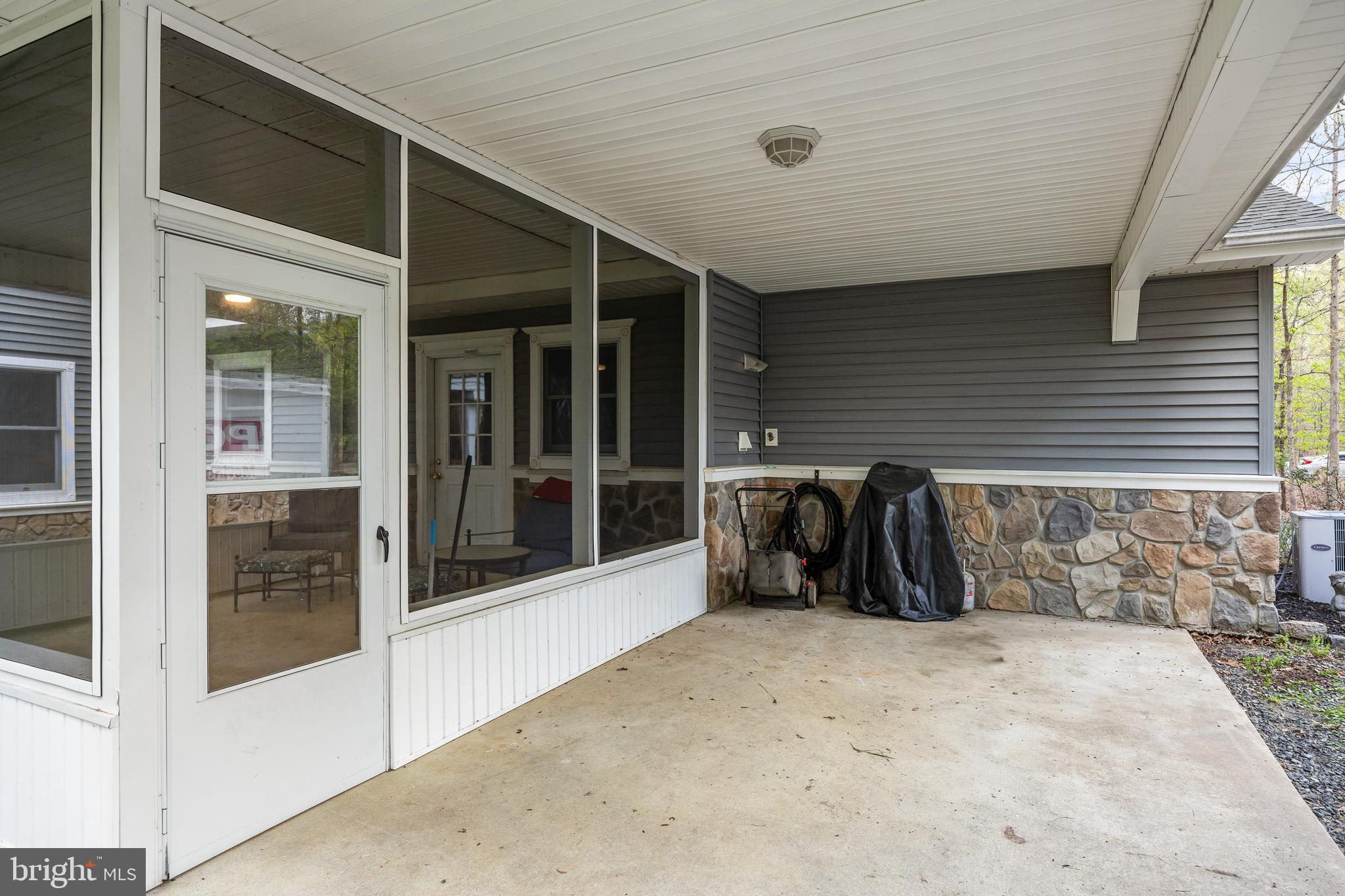21 Shawnee Trail Shamong, NJ 08088 - Photo 42 of 49