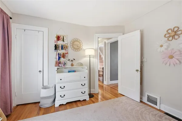 $425,000 | 309 East 69th Street, Kansas City, MO 64113