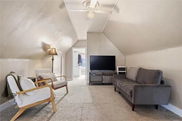 $425,000 | 309 East 69th Street, Kansas City, MO 64113