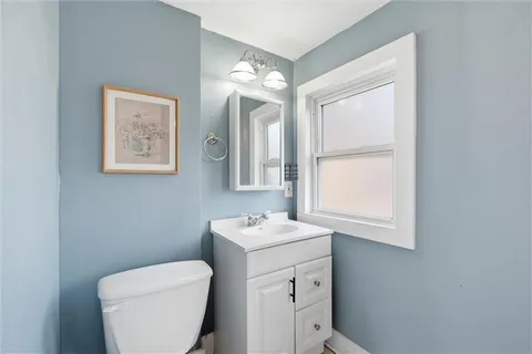 $425,000 | 309 East 69th Street, Kansas City, MO 64113