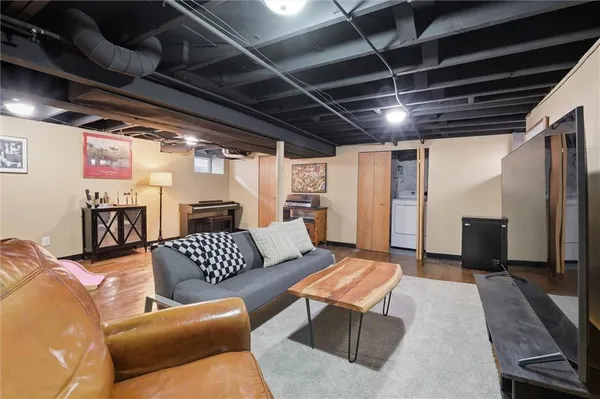 $425,000 | 309 East 69th Street, Kansas City, MO 64113