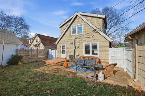 $425,000 | 309 East 69th Street, Kansas City, MO 64113