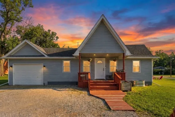 $219,900 | 3061 West 943 North, Lake Village, IN 46349