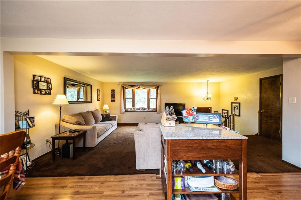 216 Jones Road Cabot, PA 16023 - Photo 8 of 25