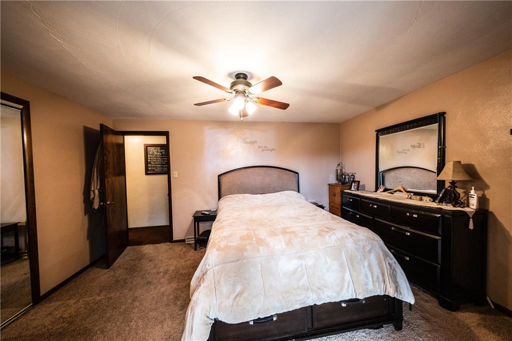 216 Jones Road Cabot, PA 16023 - Photo 9 of 25