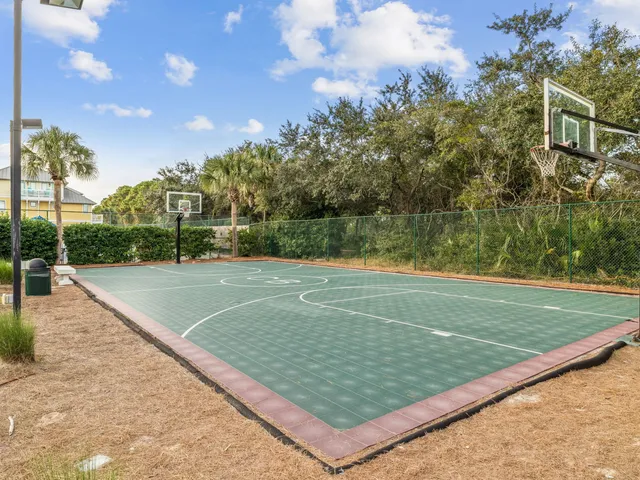 a view of a tennis court