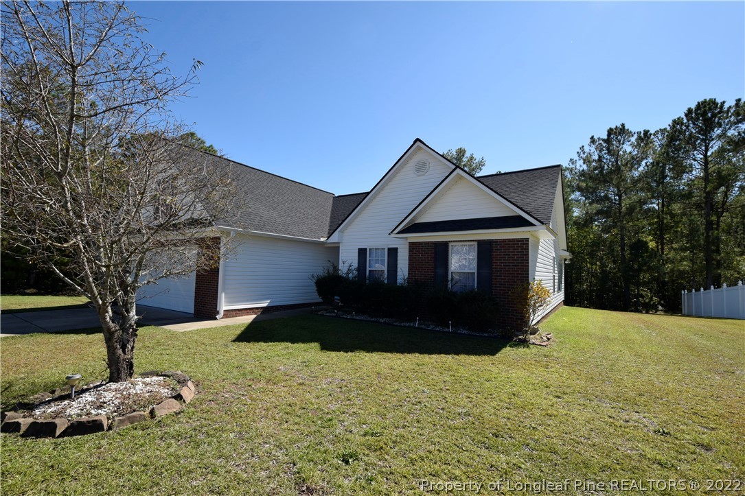 1100 Bramblegate Road Hope Mills, NC 28348 - Photo 2 of 47 Gallery Image 2