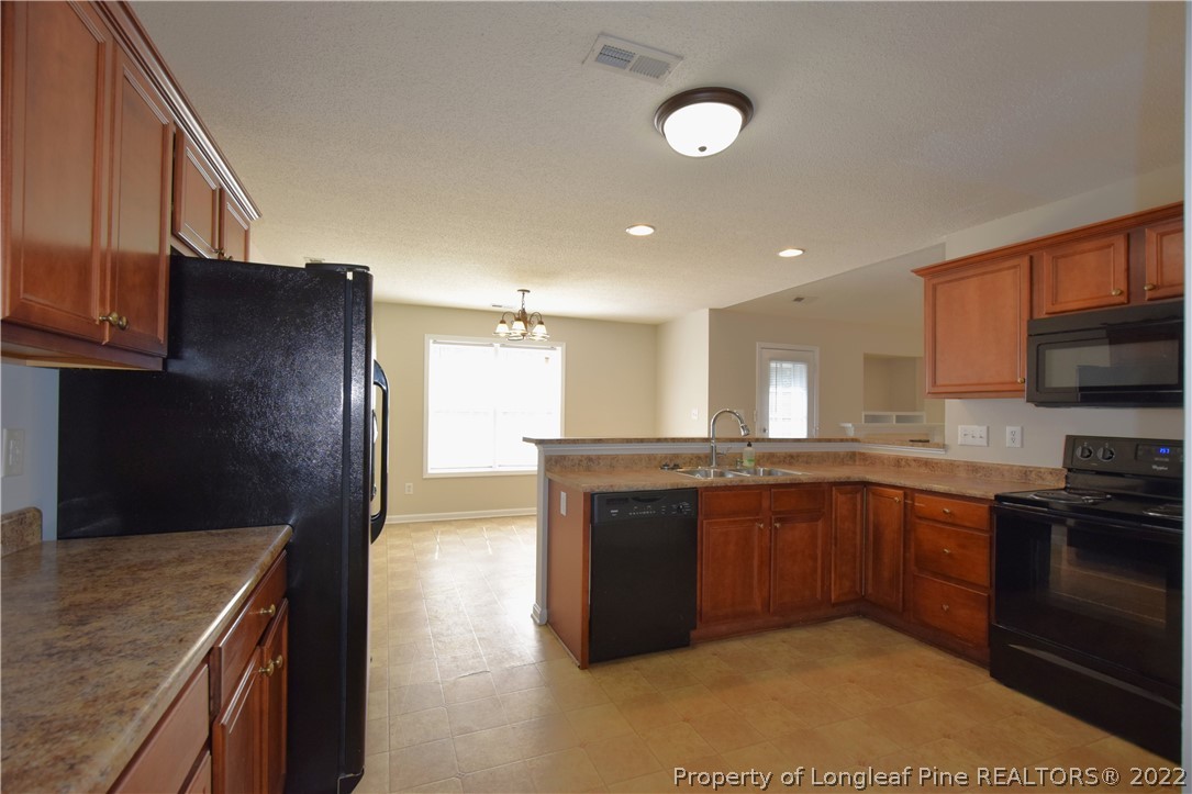 1100 Bramblegate Road Hope Mills, NC 28348 - Photo 27 of 47 Gallery Image 27