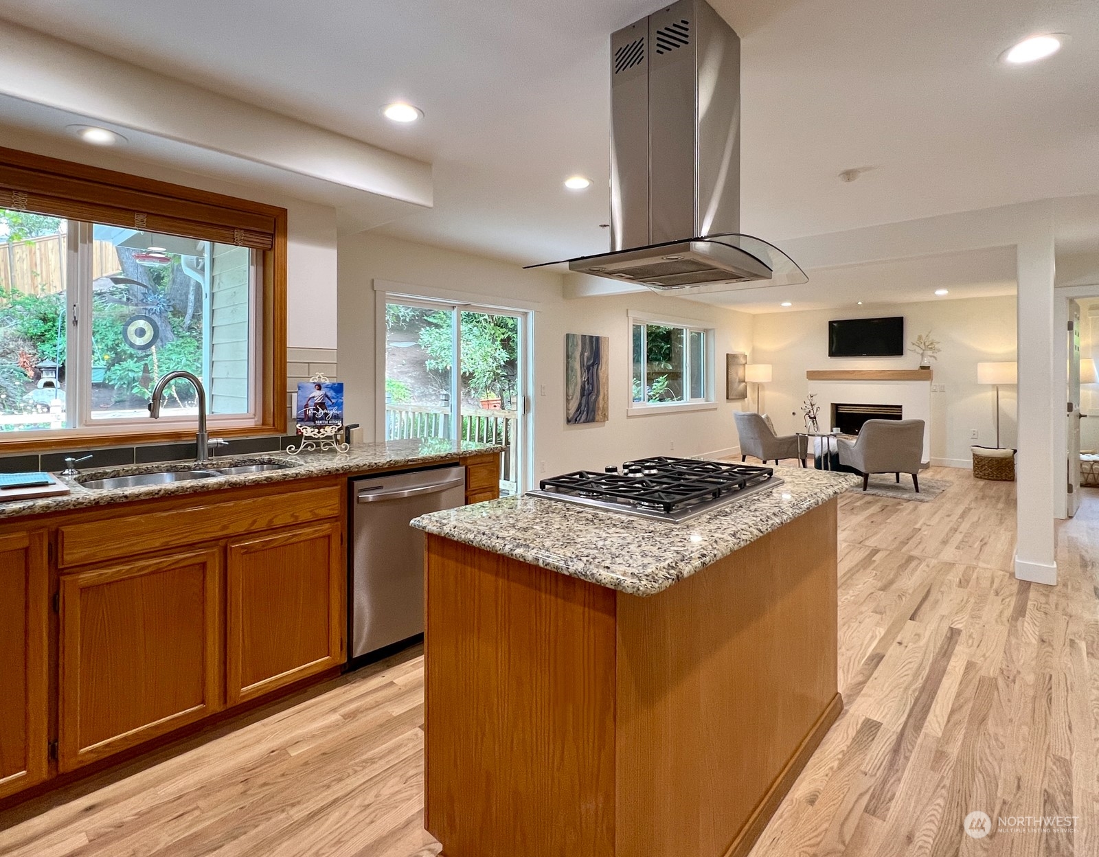 1523 173rd Street Southeast Bothell, WA 98012 - Photo 11 of 40 Gallery Image 11