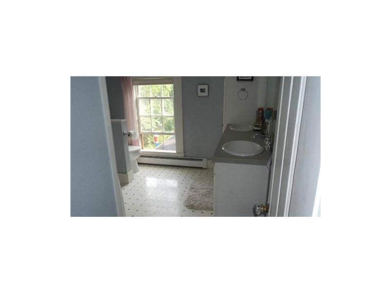 39 Kennebec Road Hampden, ME 04444 - Photo 13 of 23 Bathroom.