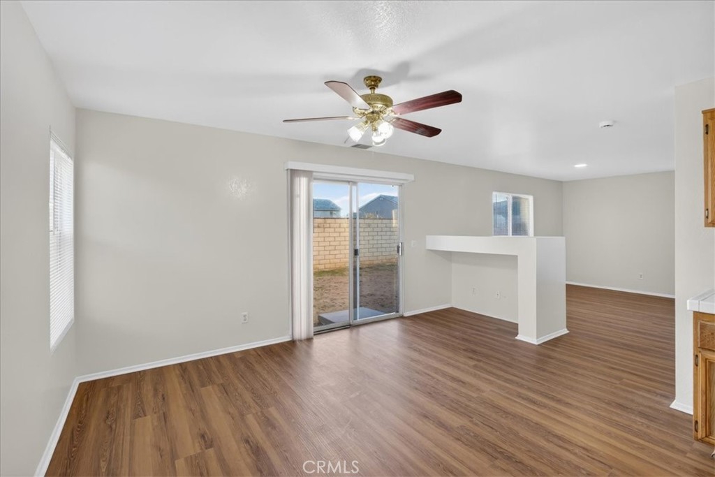14813 Carter Road Victorville, CA 92394 - Photo 11 of 74