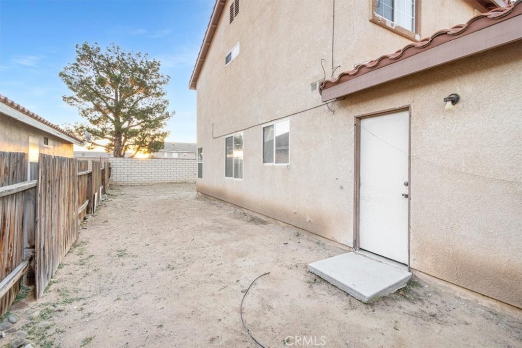 14813 Carter Road Victorville, CA 92394 - Photo 59 of 74