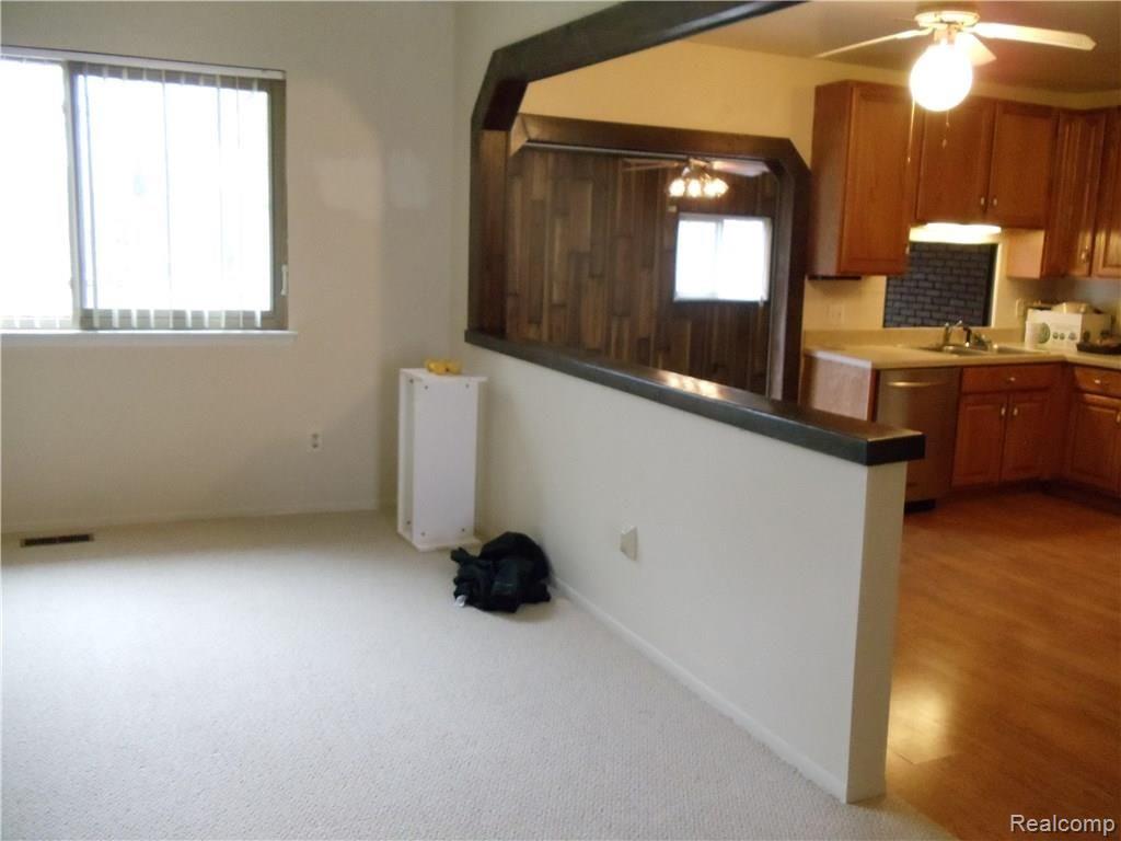 23793 Cedar Ridge Drive Romulus, MI 48174 - Photo 3 of 11 23793 Cedar Ridge 002_2.JPG