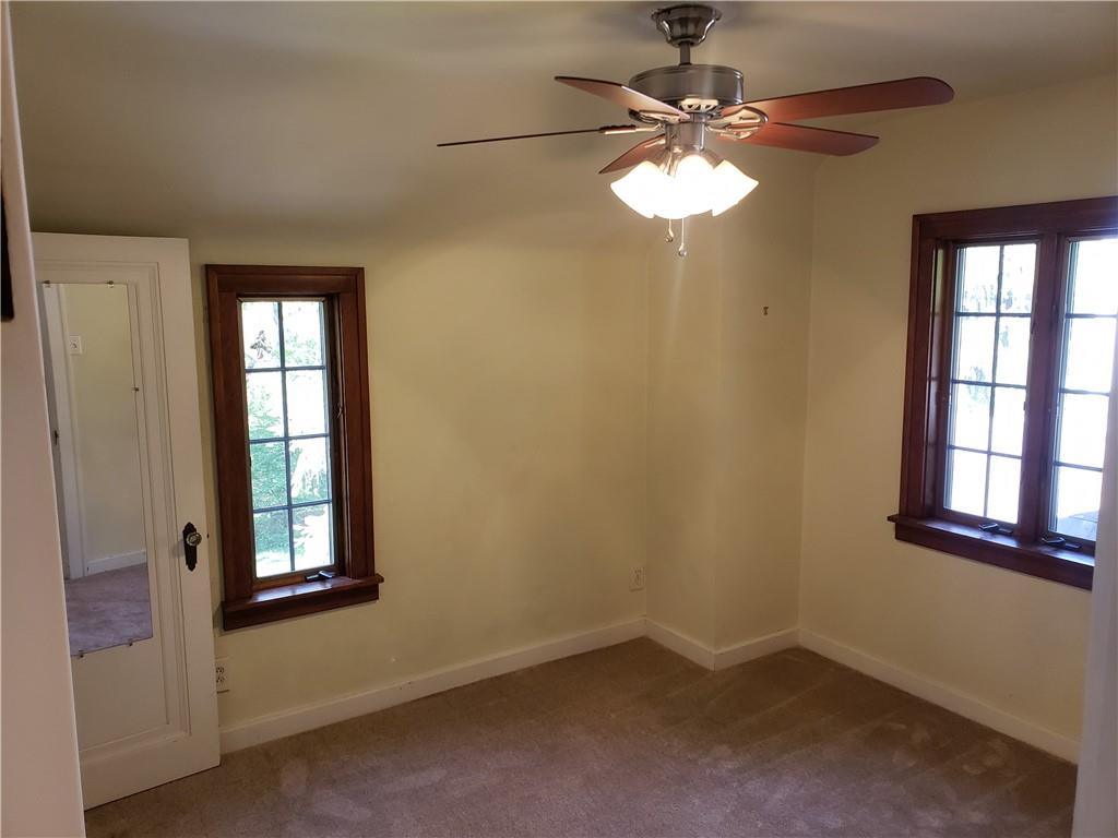 148 Spring Grove Road Pittsburgh, PA 15235 - Photo 17 of 23 Gallery Image 17