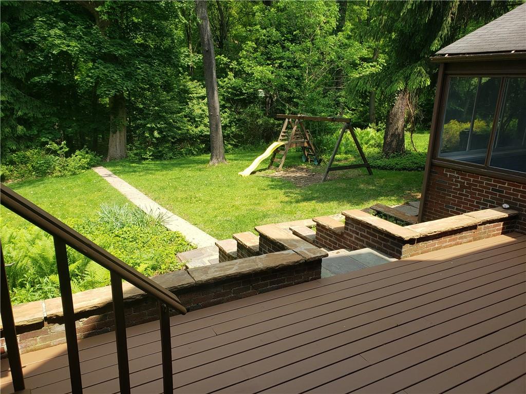 148 Spring Grove Road Pittsburgh, PA 15235 - Photo 3 of 23 Gallery Image 3