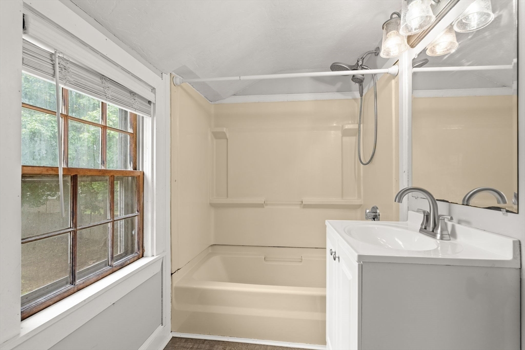 464 Ralph Talbot Street Weymouth, MA 02190 - Photo 21 of 33 Gallery Image 21