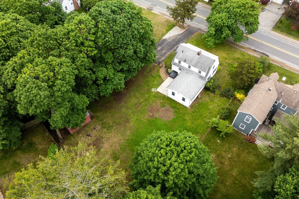 464 Ralph Talbot Street Weymouth, MA 02190 - Photo 9 of 33 Gallery Image 9