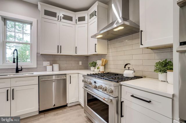 $1,500,000 | 5243 North Carlin Springs Road, Arlington, VA 22203