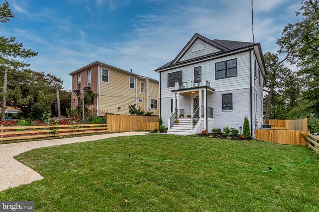 $1,500,000 | 5243 North Carlin Springs Road, Arlington, VA 22203