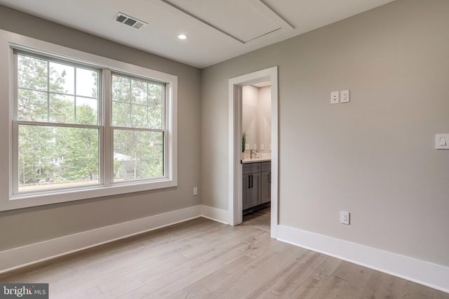 $1,500,000 | 5243 North Carlin Springs Road, Arlington, VA 22203