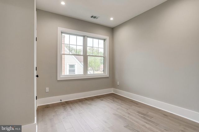 $1,500,000 | 5243 North Carlin Springs Road, Arlington, VA 22203