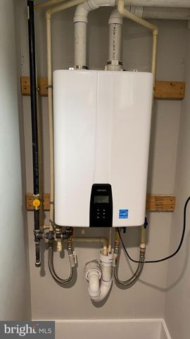 $1,500,000 | 5243 North Carlin Springs Road, Arlington, VA 22203