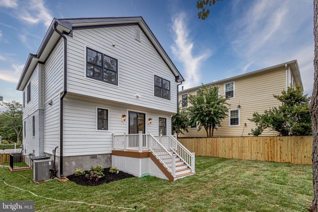 $1,500,000 | 5243 North Carlin Springs Road, Arlington, VA 22203