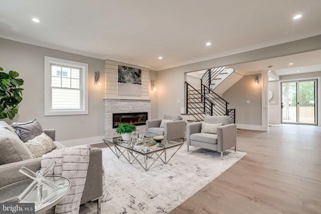 $1,500,000 | 5243 North Carlin Springs Road, Arlington, VA 22203