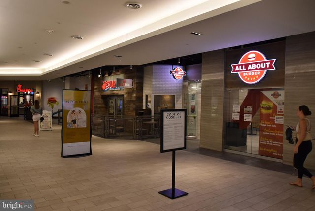 $1,500,000 | 5243 North Carlin Springs Road, Arlington, VA 22203