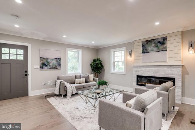 $1,500,000 | 5243 North Carlin Springs Road, Arlington, VA 22203