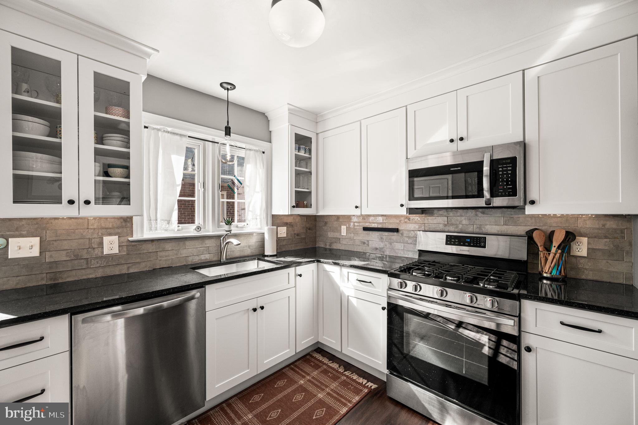 56 North Brookside Road Springfield, PA 19064 - Photo 16 of 32 New tasteful Corian Countertops & New Appliances