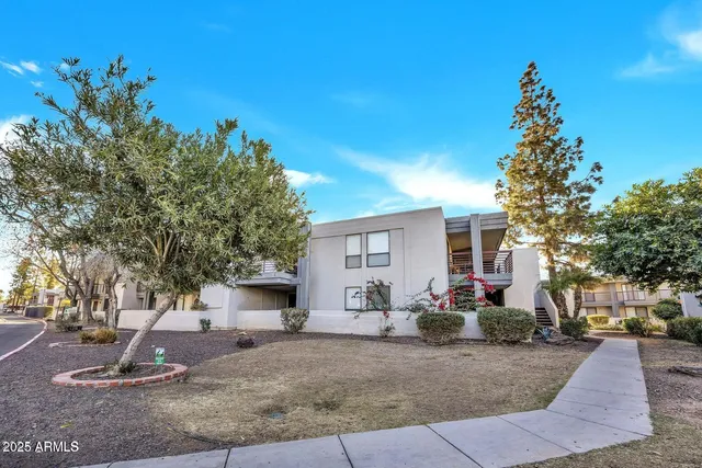 $160,000 | 3434 West Danbury Drive, Unit A103, Phoenix, AZ 85053