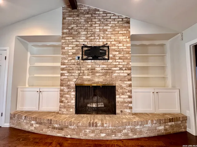 $3,200 | 131 Canyon Oaks Drive, Hollywood Park, TX 78232