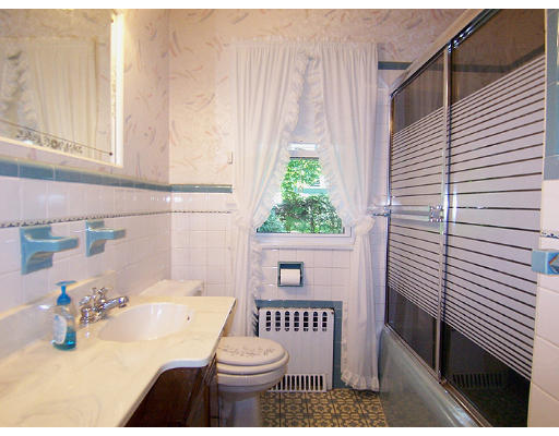 1100 Liberty Street Springfield, MA 01104 - Photo 11 of 18 Gallery Image 11