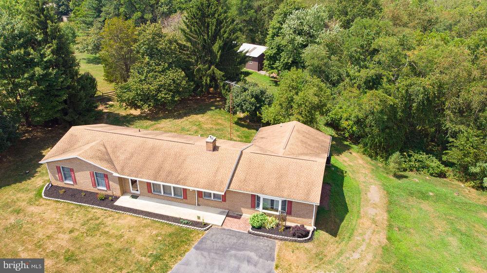 439 Steelstown Road Newville, PA 17241 - Photo 3 of 53 Gallery Image 3
