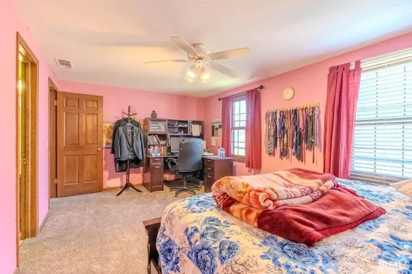 $260,000 | 6124 Vance Avenue, Fort Wayne, IN 46815