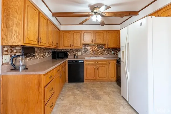 $260,000 | 6124 Vance Avenue, Fort Wayne, IN 46815