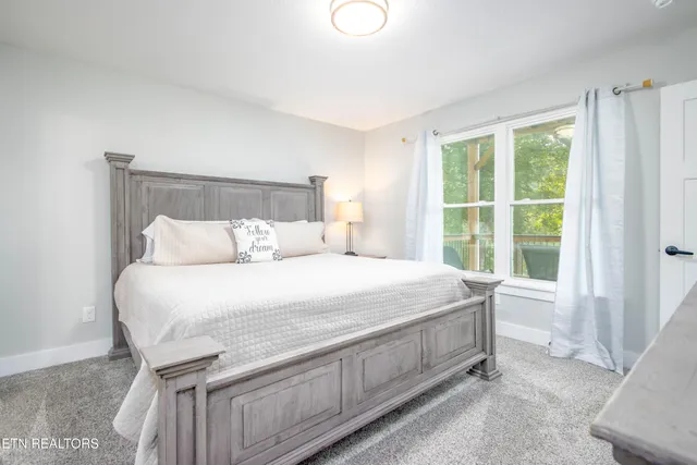 $1,410,000 | 734 Waterfront Trail, La Follette, TN 37766